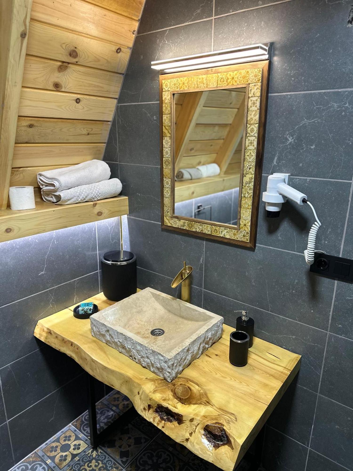 לינה וארוחת בוקר Pazar  Ruby Bungalov Dogal Yasam Evleri מראה חיצוני תמונה